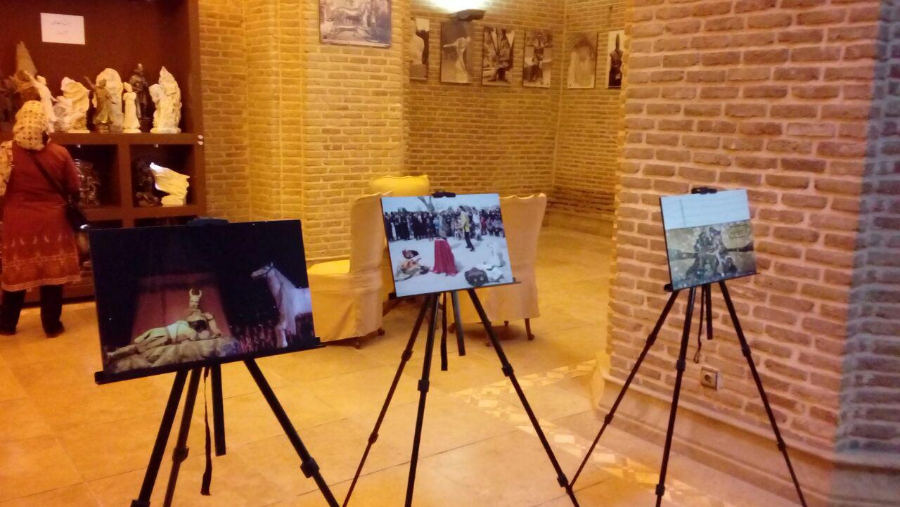 نمایشگاه دومین جشنواره ملی عکس شاهنامه در قزوین برگزار شد